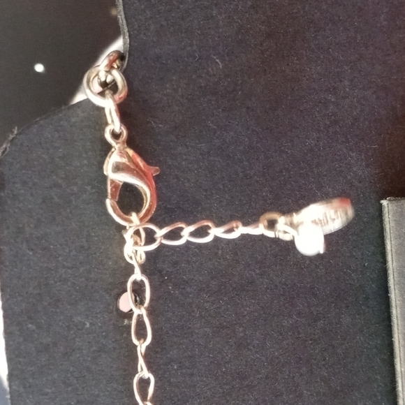 Beautiful sun necklace. Red and Amber color accent pieces - Picture 4 of 10